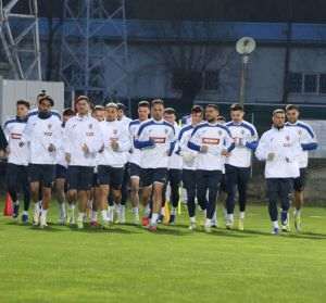 Federaţia Română de Fotbal a prelungit acordul cu sponsorul tehnic al echipei naţionale